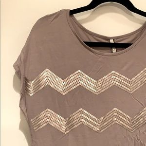 CHEVRON NIGHT TOP